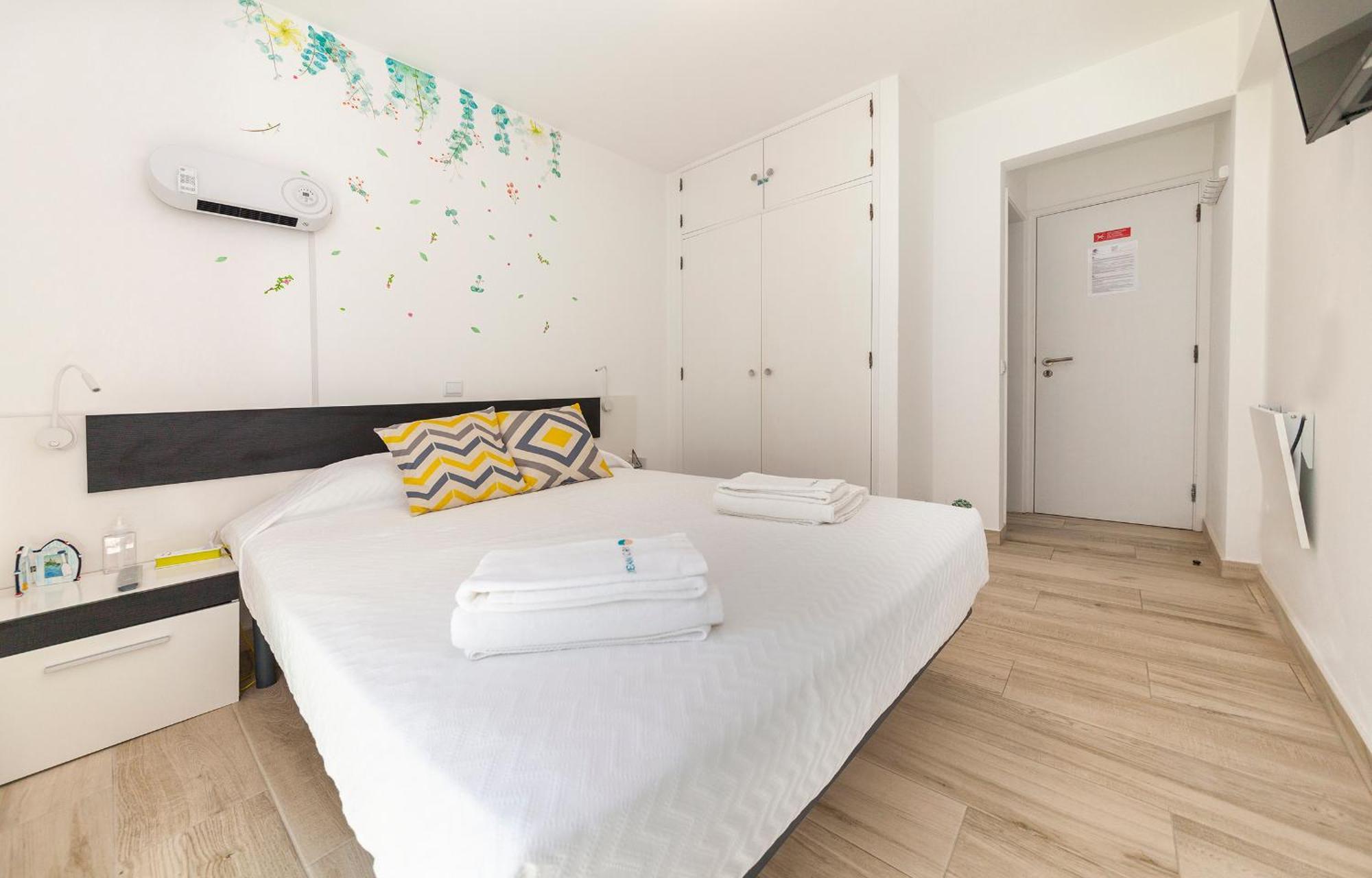 M - Martin & Tomas Guesthouse ラゴス エクステリア 写真